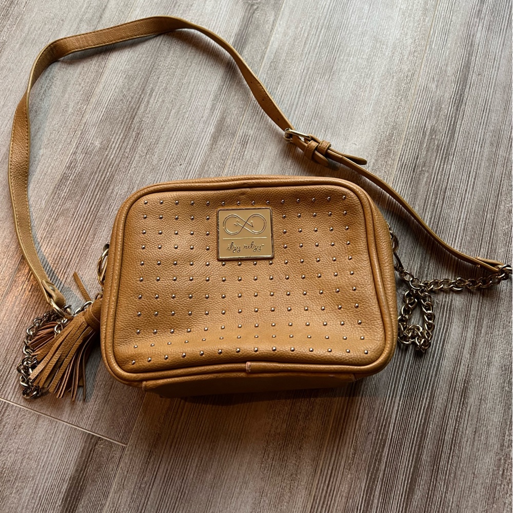 Itsy Ritzy Crossbody Diaper Bag Chelsea & Cole Collab